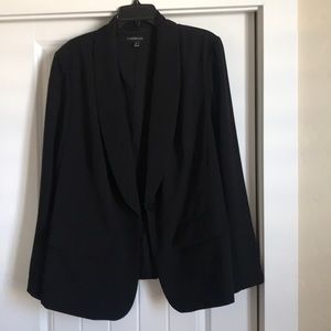 Lane Bryant beautiful black blazer 🖤